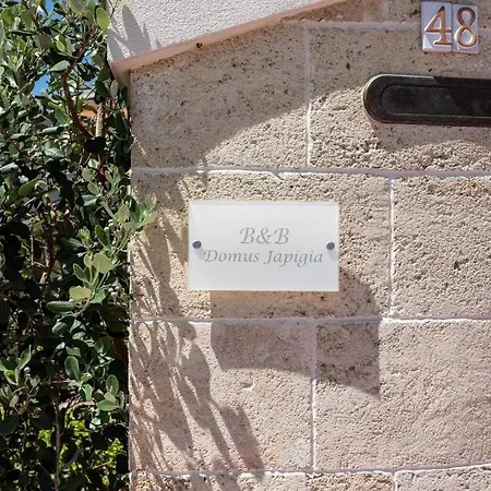 Domus Japigia Bed & Breakfast 2*
